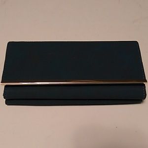 Ladies Apt. 9 Safekeeper wallet